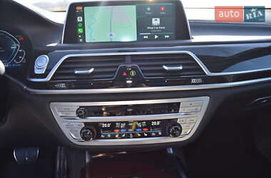 Седан BMW 7 Series 2022 в 