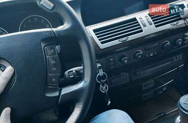 Седан BMW 7 Series 2002 в 