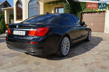 Седан BMW 7 Series 2010 в Кривому Розі