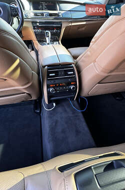 Седан BMW 7 Series 2012 в Рівному
