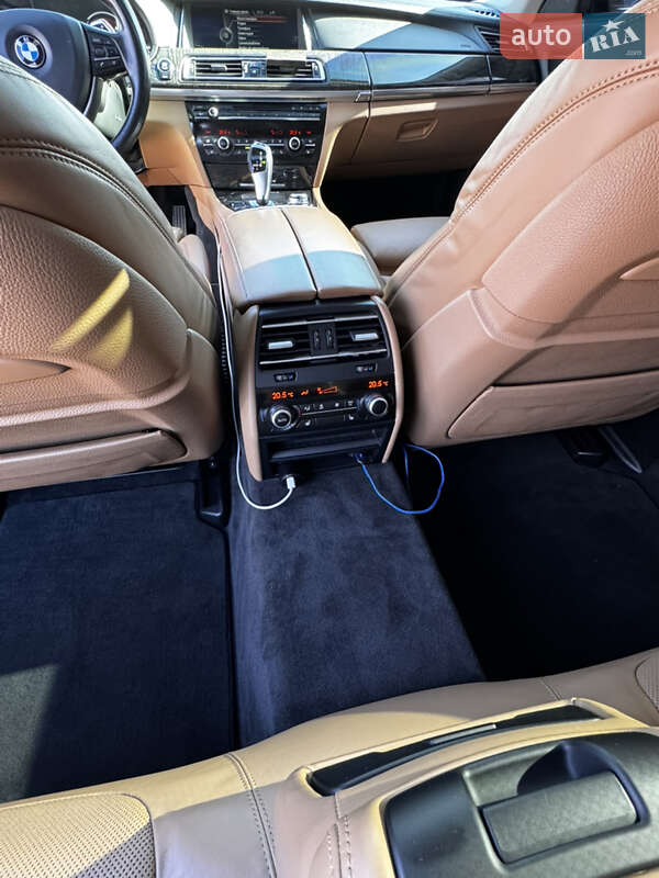 Седан BMW 7 Series 2012 в Ровно фото 31 Седан BMW 7 Series 2012 в Ровно