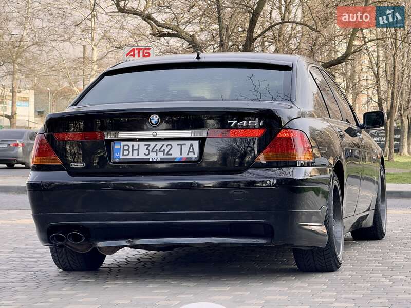 Седан BMW 7 Series 2003 в Одессе