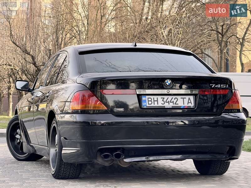 Седан BMW 7 Series 2003 в Одессе