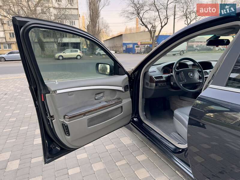 Седан BMW 7 Series 2003 в Одессе