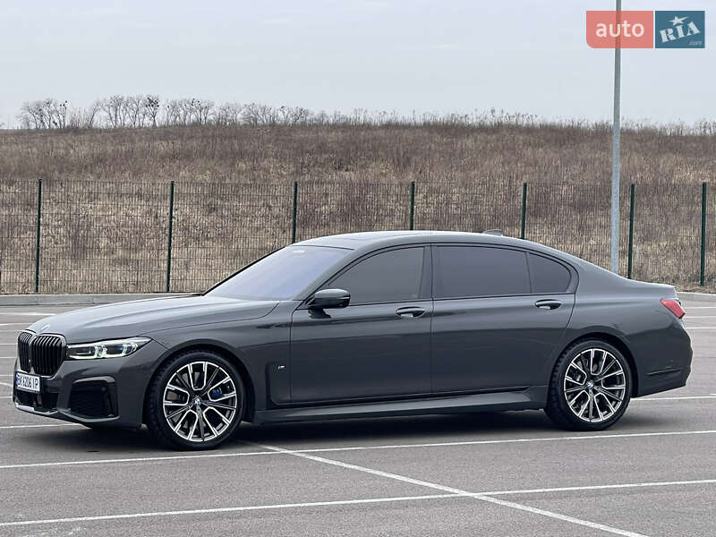 Седан BMW 7 Series 2020 в Ровно