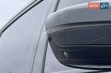 Седан BMW 7 Series 2020 в Рівному