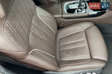 Седан BMW 7 Series 2020 в Рівному