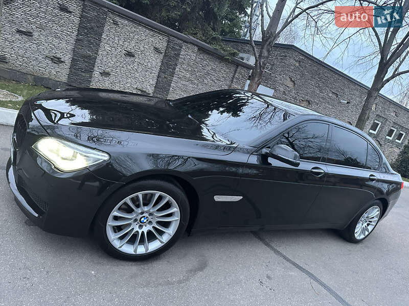Седан BMW 7 Series 2012 в Днепре