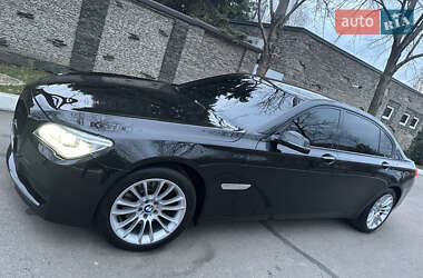 Седан BMW 7 Series 2012 в Днепре