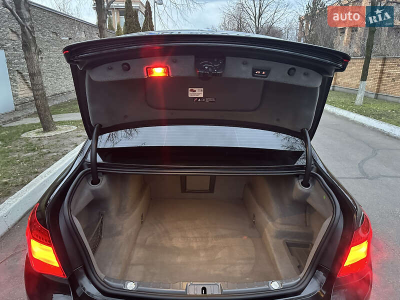 Седан BMW 7 Series 2012 в Днепре