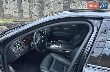 Седан BMW 7 Series 2012 в Днепре