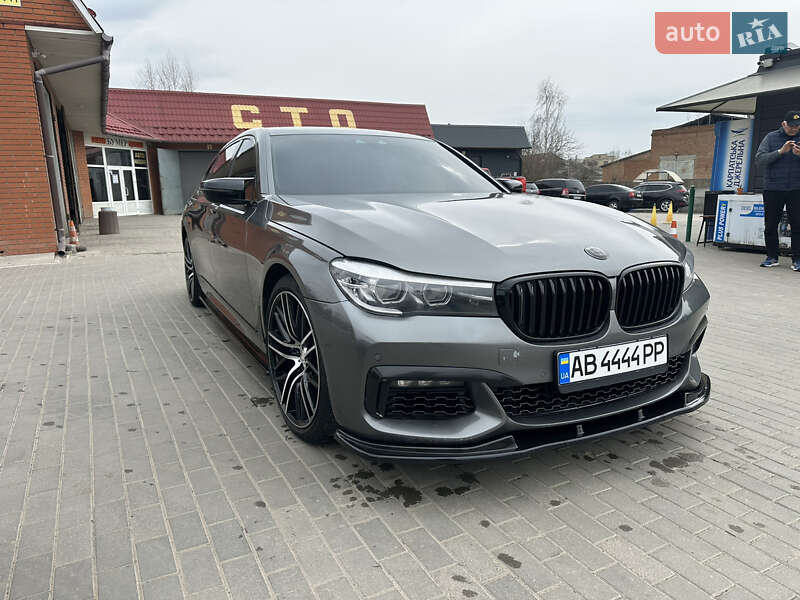 Седан BMW 7 Series 2018 в Киеве
