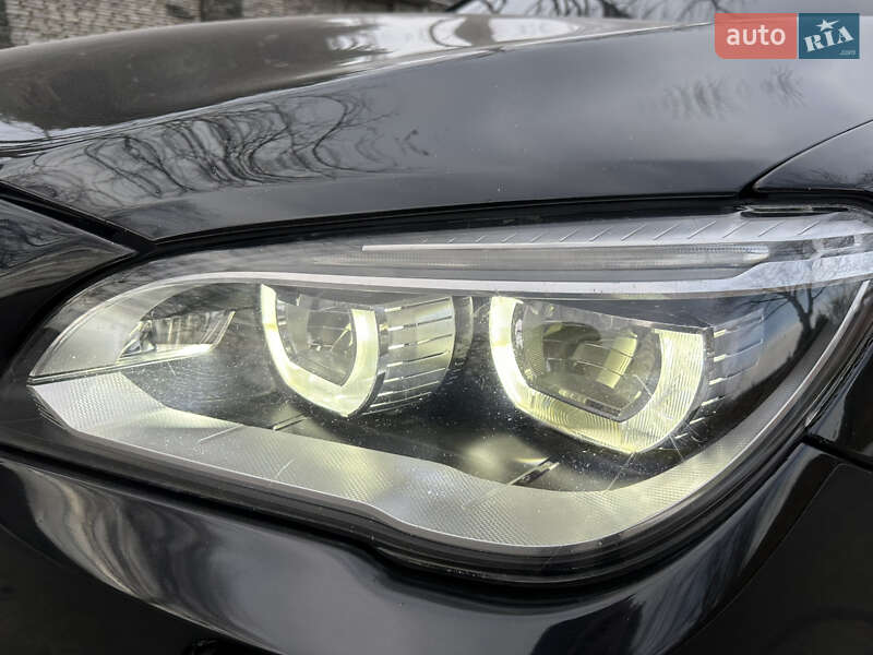 Седан BMW 7 Series 2012 в Днепре