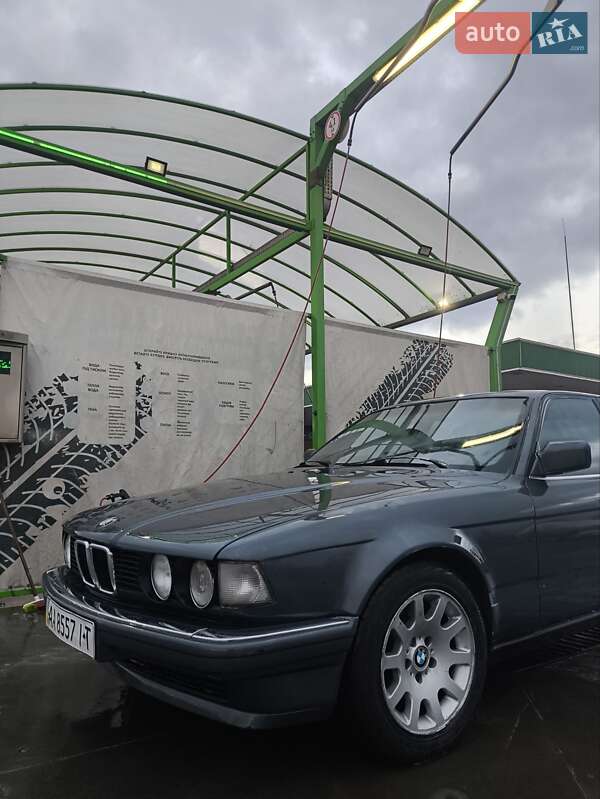 BMW 7 Series 1991