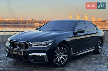 Седан BMW 7 Series 2016 в 