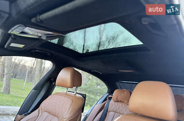 Седан BMW 7 Series 2016 в 