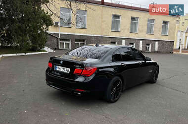 Седан BMW 7 Series 2011 в 