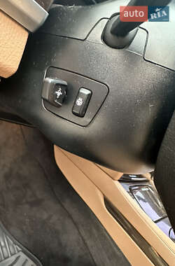 Седан BMW 7 Series 2011 в 