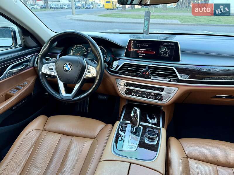 Седан BMW 7 Series 2017 в Одесі