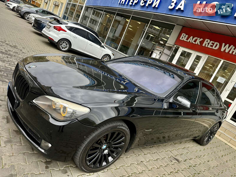 BMW 7 Series 2012