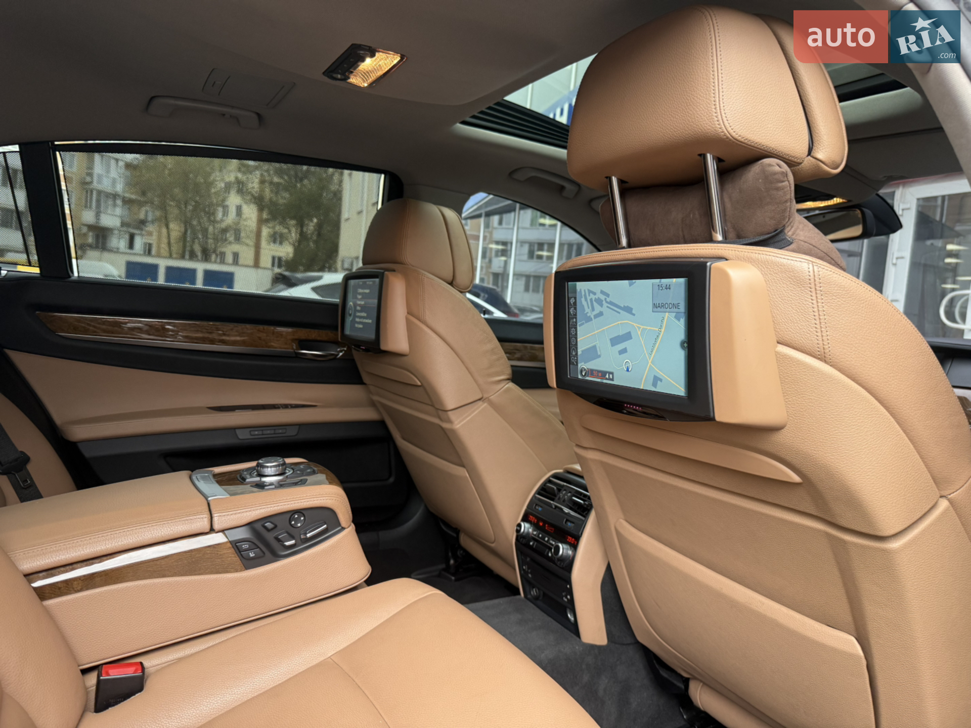 2011 BMW 7er - мініатюра 30