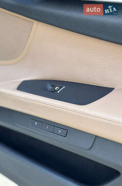 Седан BMW 7 Series 2010 в 