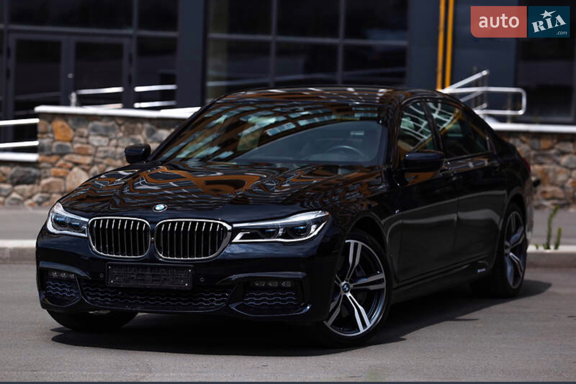 2019 BMW 7er - фото 1