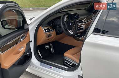 Седан BMW 7 Series 2017 в 