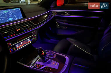 Седан BMW 7 Series 2019 в 