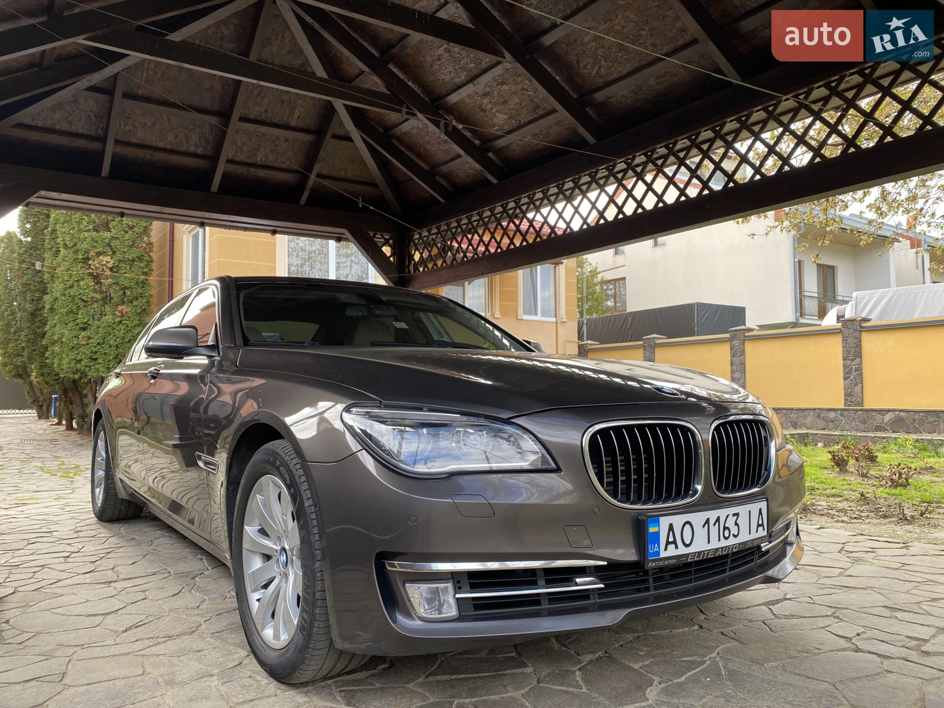 2012 BMW 7er - мініатюра 2