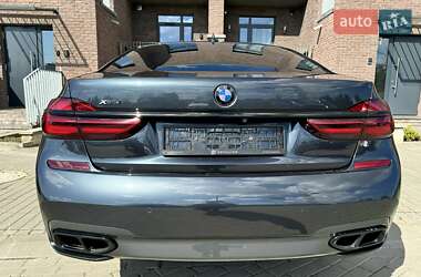 Седан BMW 7 Series 2017 в 