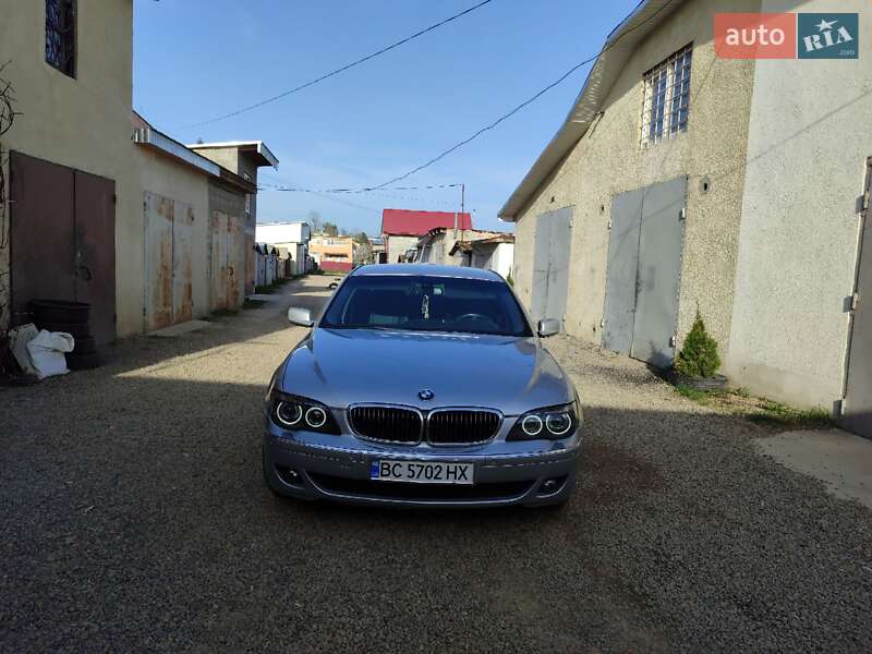 Седан BMW 7 Series 2007 в Самборі