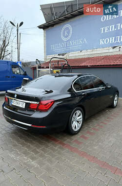 Седан BMW 7 Series 2014 в 