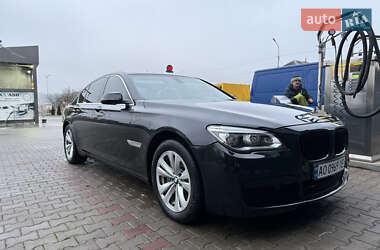 Седан BMW 7 Series 2014 в 