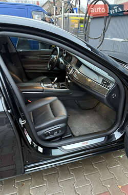 Седан BMW 7 Series 2014 в 