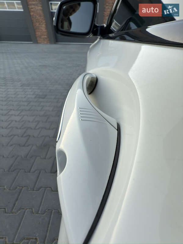 Седан BMW 7 Series 2013 в Черновцах