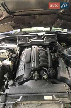 Седан BMW 7 Series 1997 в 