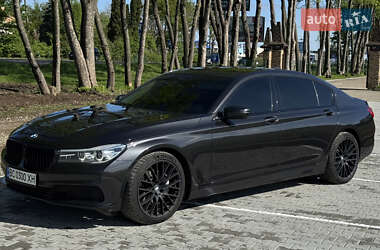 Седан BMW 7 Series 2018 в 