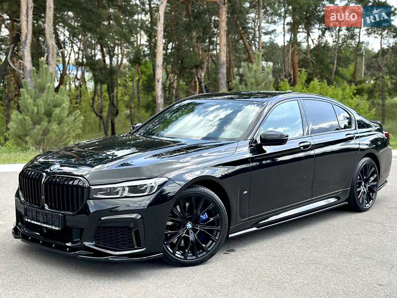 Седан BMW 7 Series 2022 в Києві