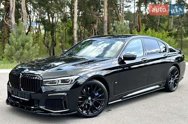 Седан BMW 7 Series 2022 в 