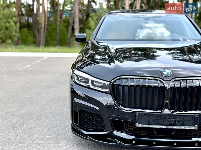 Седан BMW 7 Series 2022 в Києві