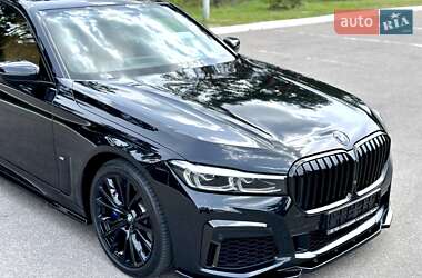 Седан BMW 7 Series 2022 в 