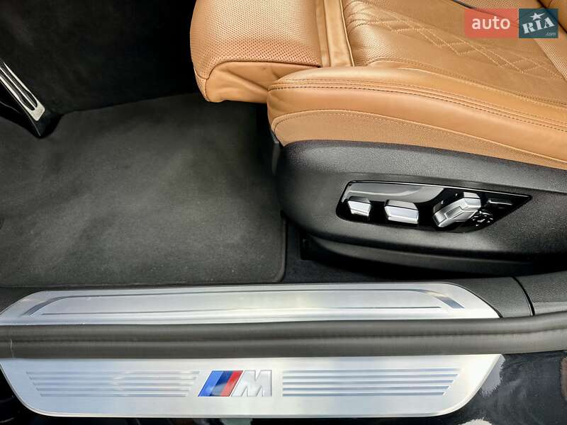 Седан BMW 7 Series 2022 в Києві