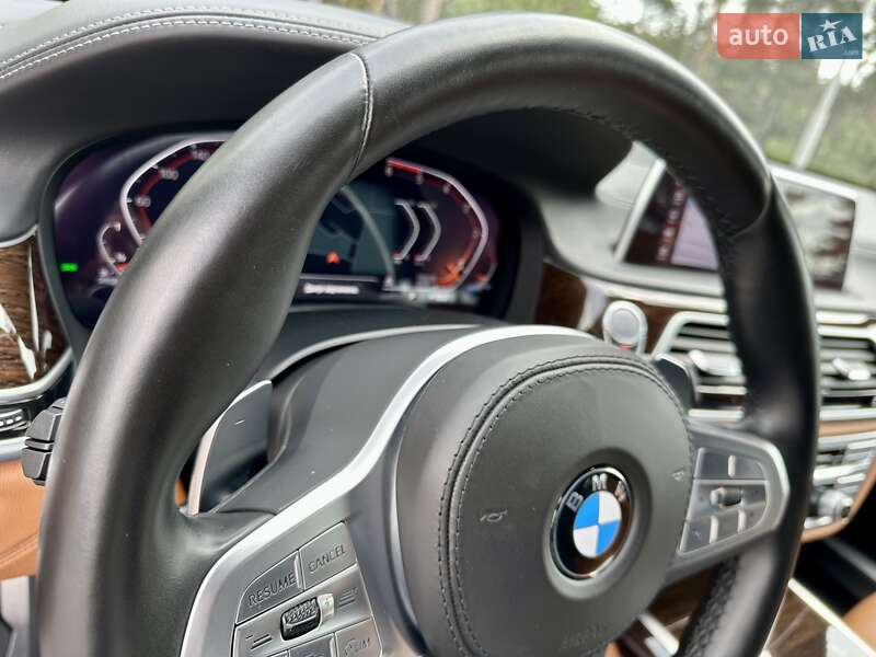 Седан BMW 7 Series 2022 в Києві