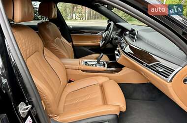 Седан BMW 7 Series 2022 в 