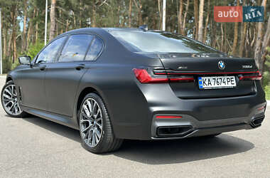 Седан BMW 7 Series 2022 в 