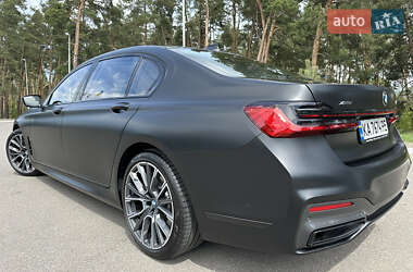 Седан BMW 7 Series 2022 в 