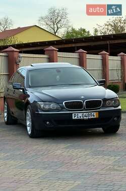 Седан BMW 7 Series 2005 в Дрогобыче