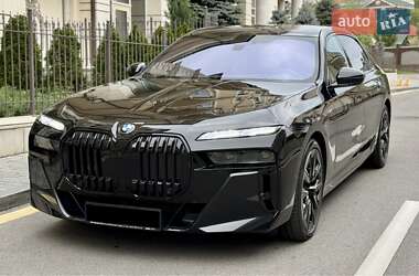 Седан BMW 7 Series 2023 в Києві
