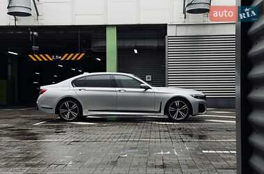 Седан BMW 7 Series 2017 в 